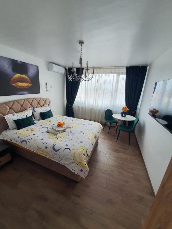 Chic Apartment- Place To Remember Galac Kültér fotó
