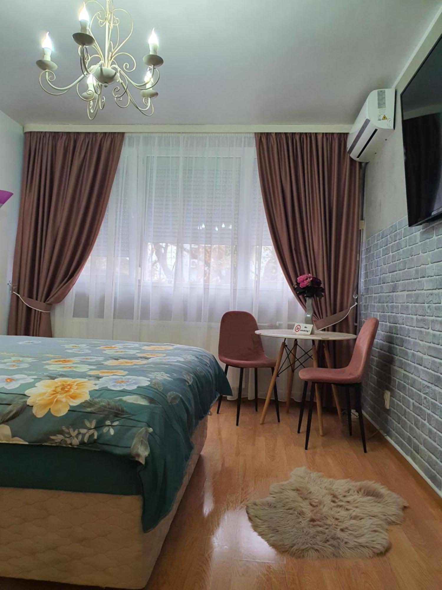 Chic Apartment- Place To Remember Galac Kültér fotó