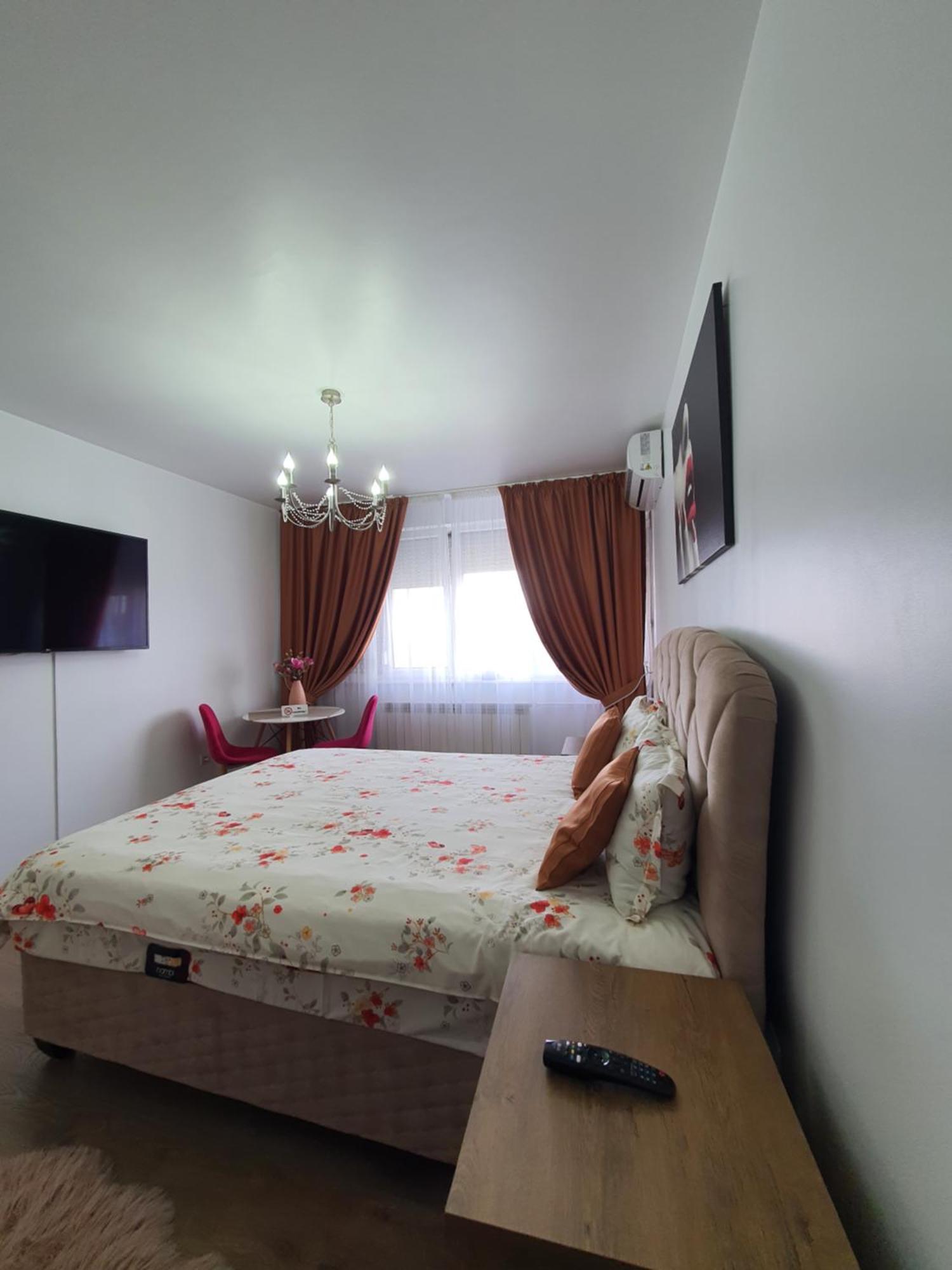 Chic Apartment- Place To Remember Galac Kültér fotó
