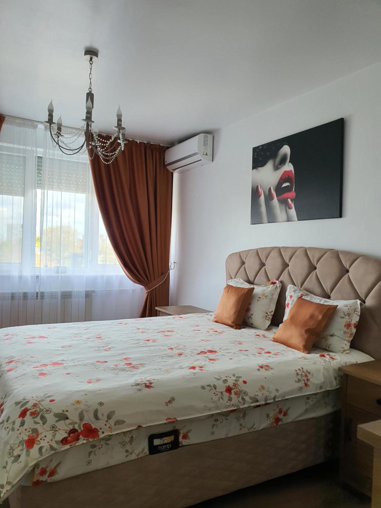 Chic Apartment- Place To Remember Galac Kültér fotó